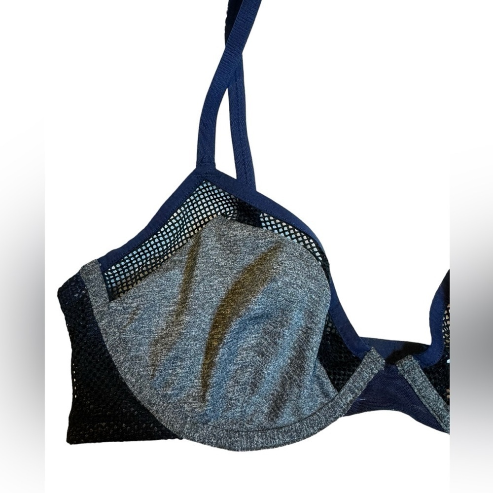 Addiction Sporty Underwire Bra 34B - Picture 6 of 9
